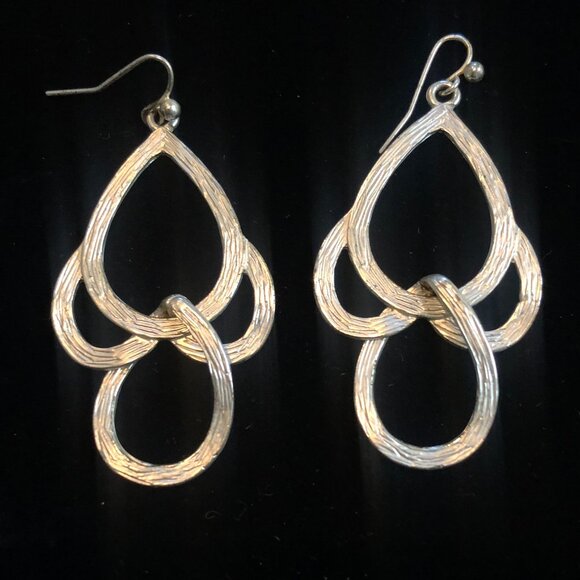 Bold Silver Teardrop Dangle Earrings – Layered Loops Textured Statement Style - Picture 1 of 4